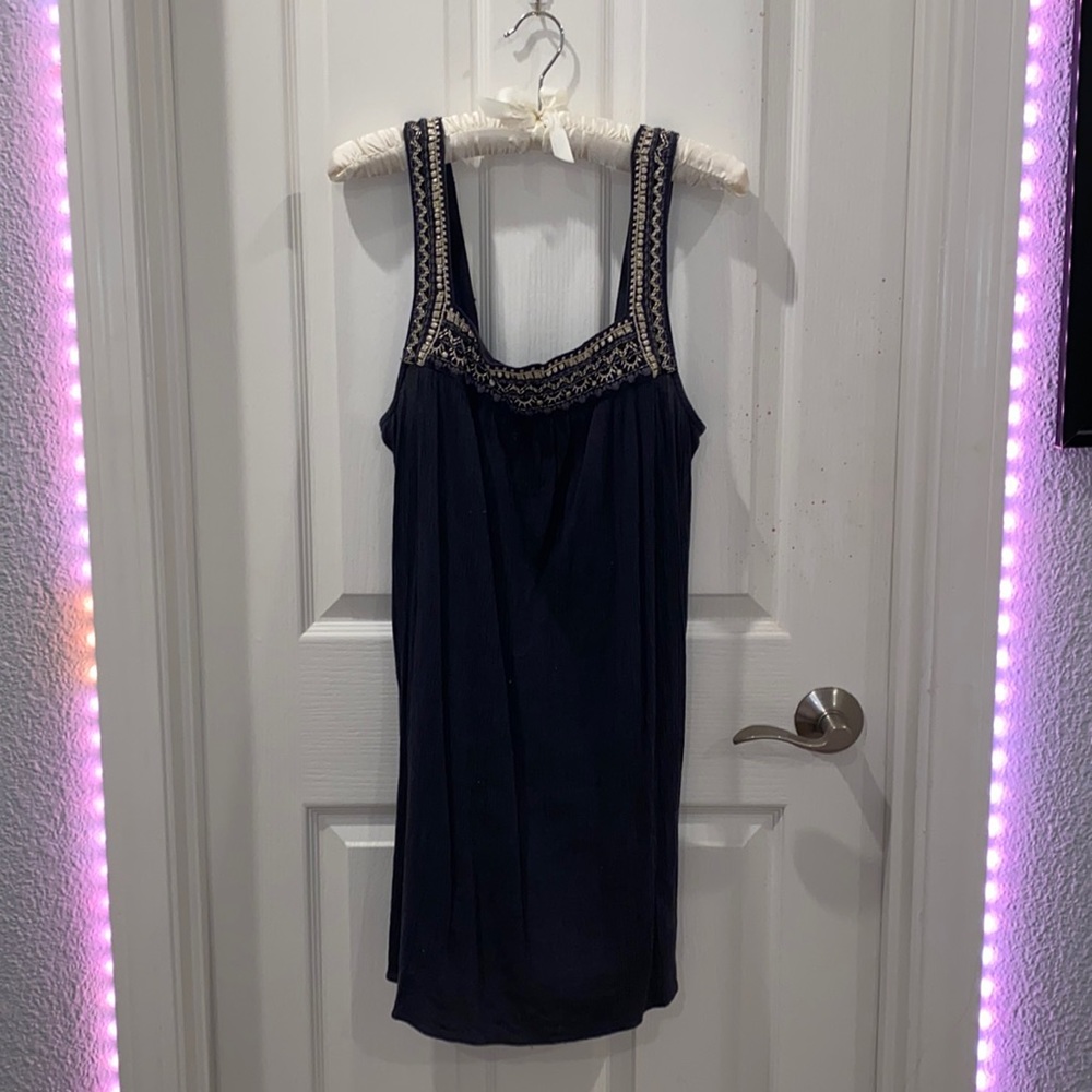 Abercrombie beaded neckline shift dress